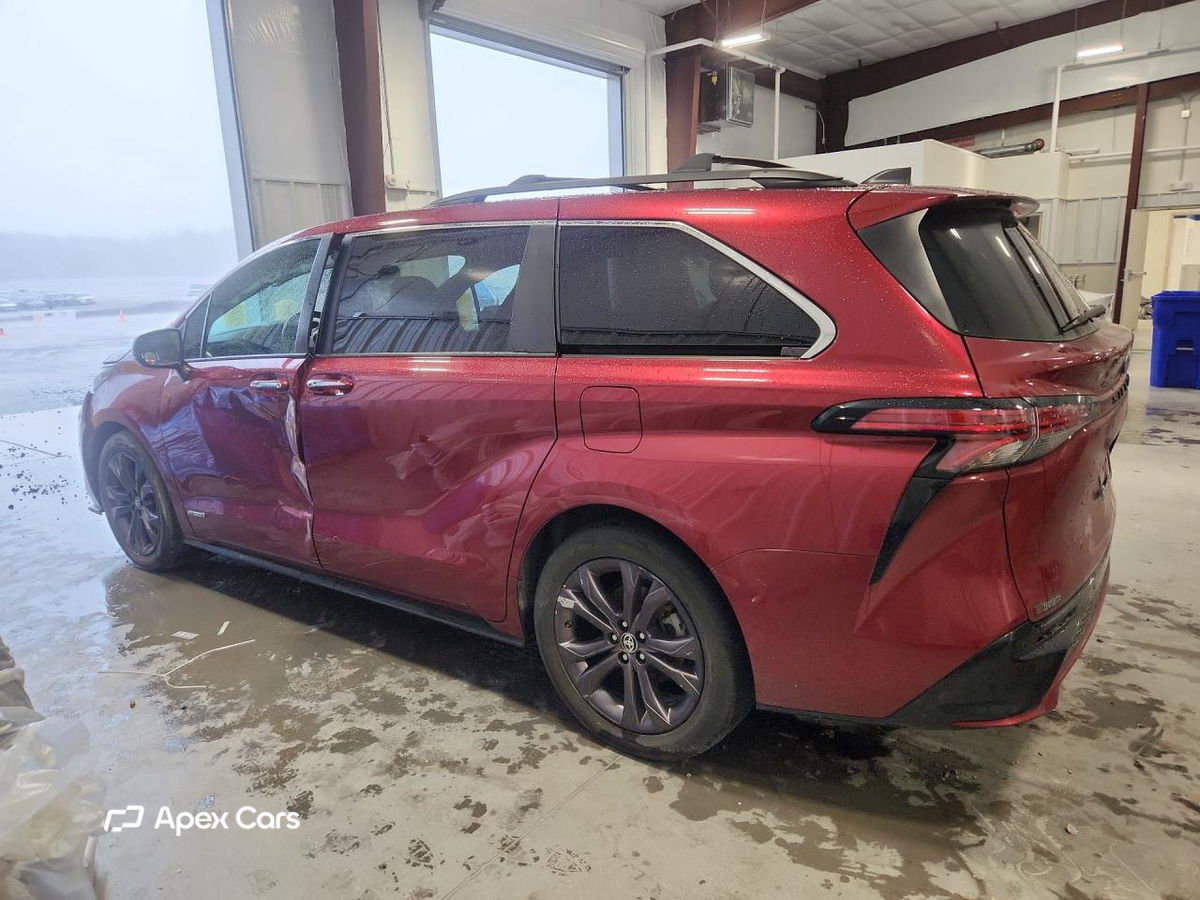 Toyota Sienna 2021
