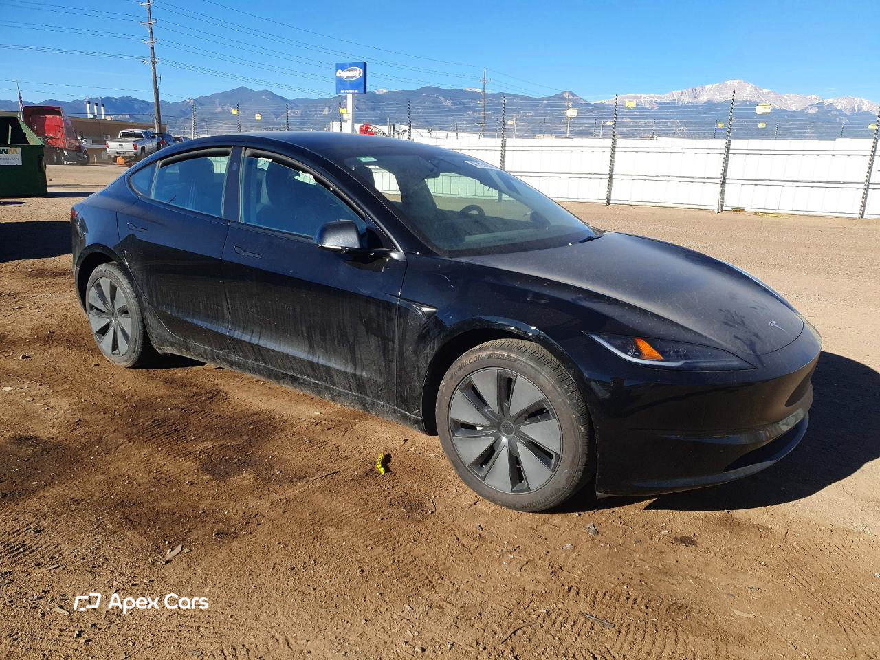 Tesla Model 3 2025