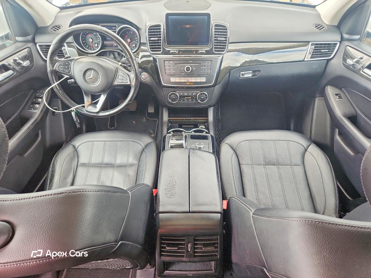 Mercedes-Benz GLE 2016