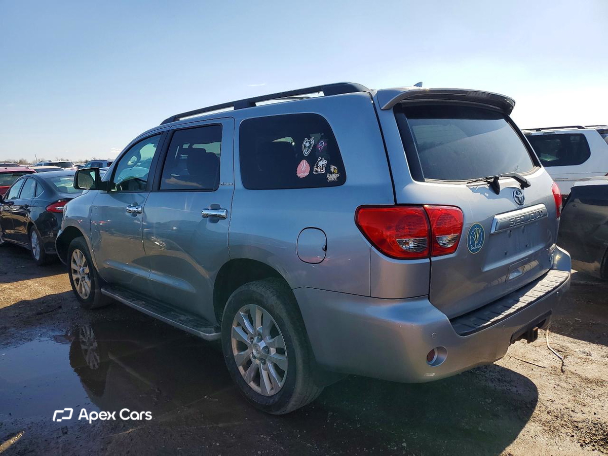 Toyota Sequoia 2013