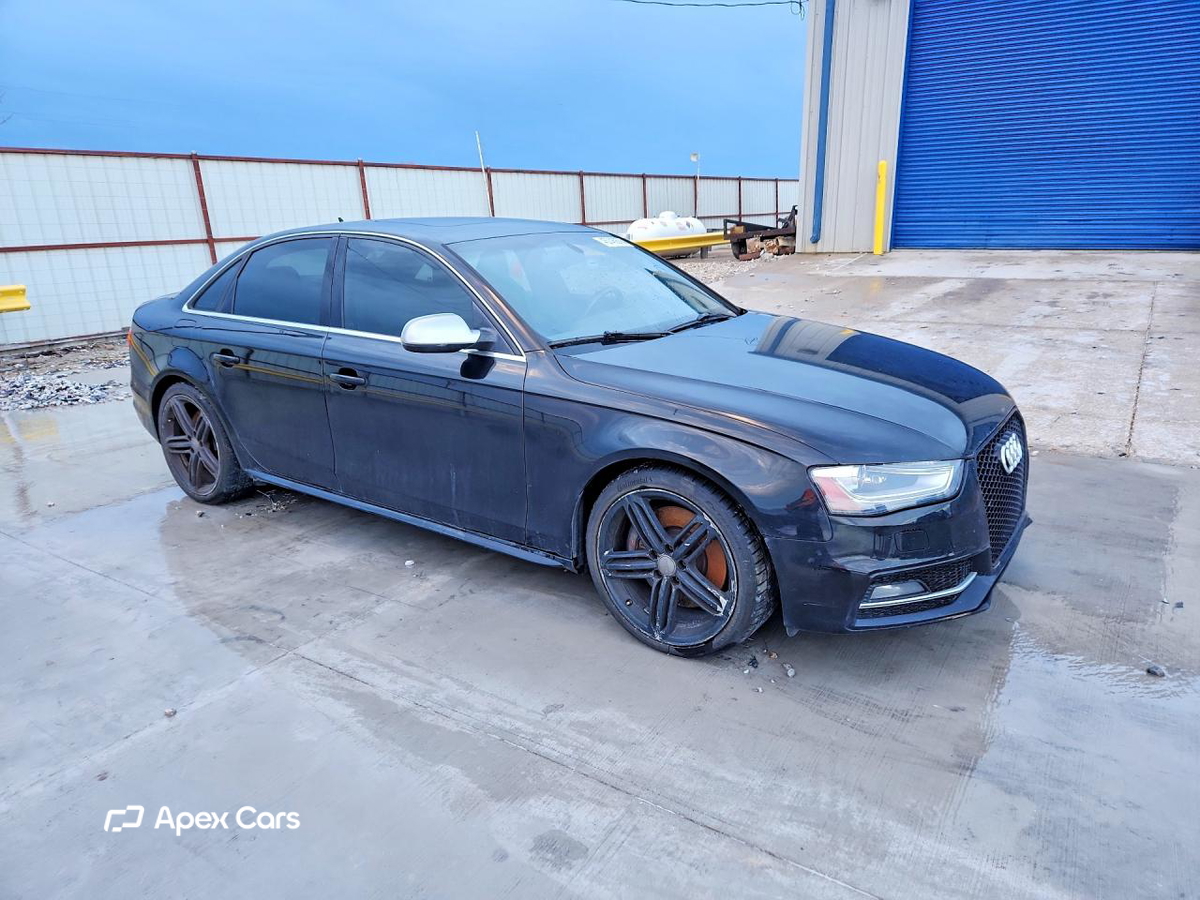 Audi RS4 2013