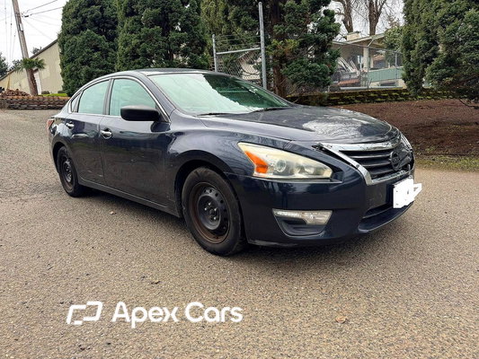 Nissan Altima 2015 - Image 1 of 11