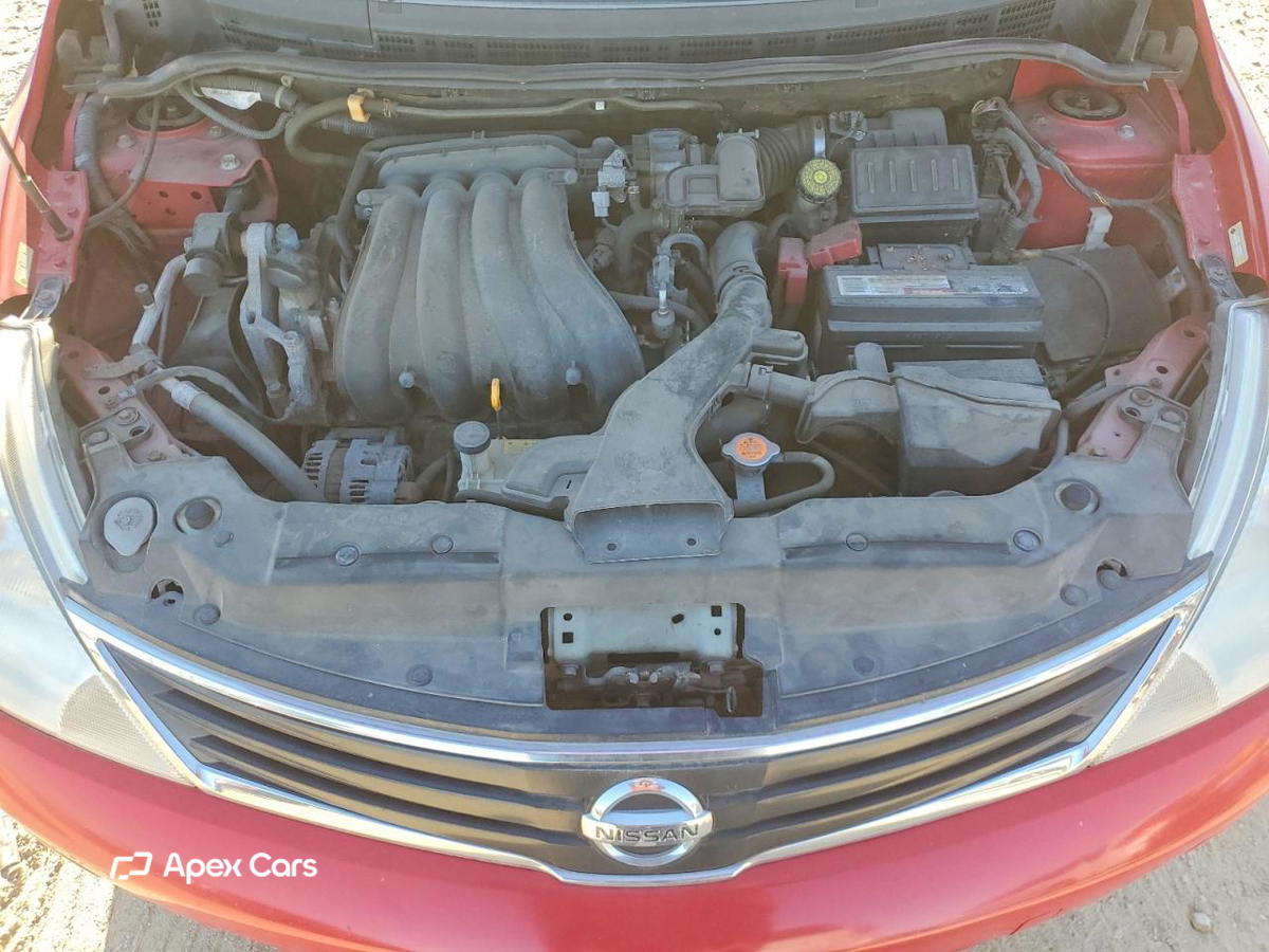 Nissan Versa 2012
