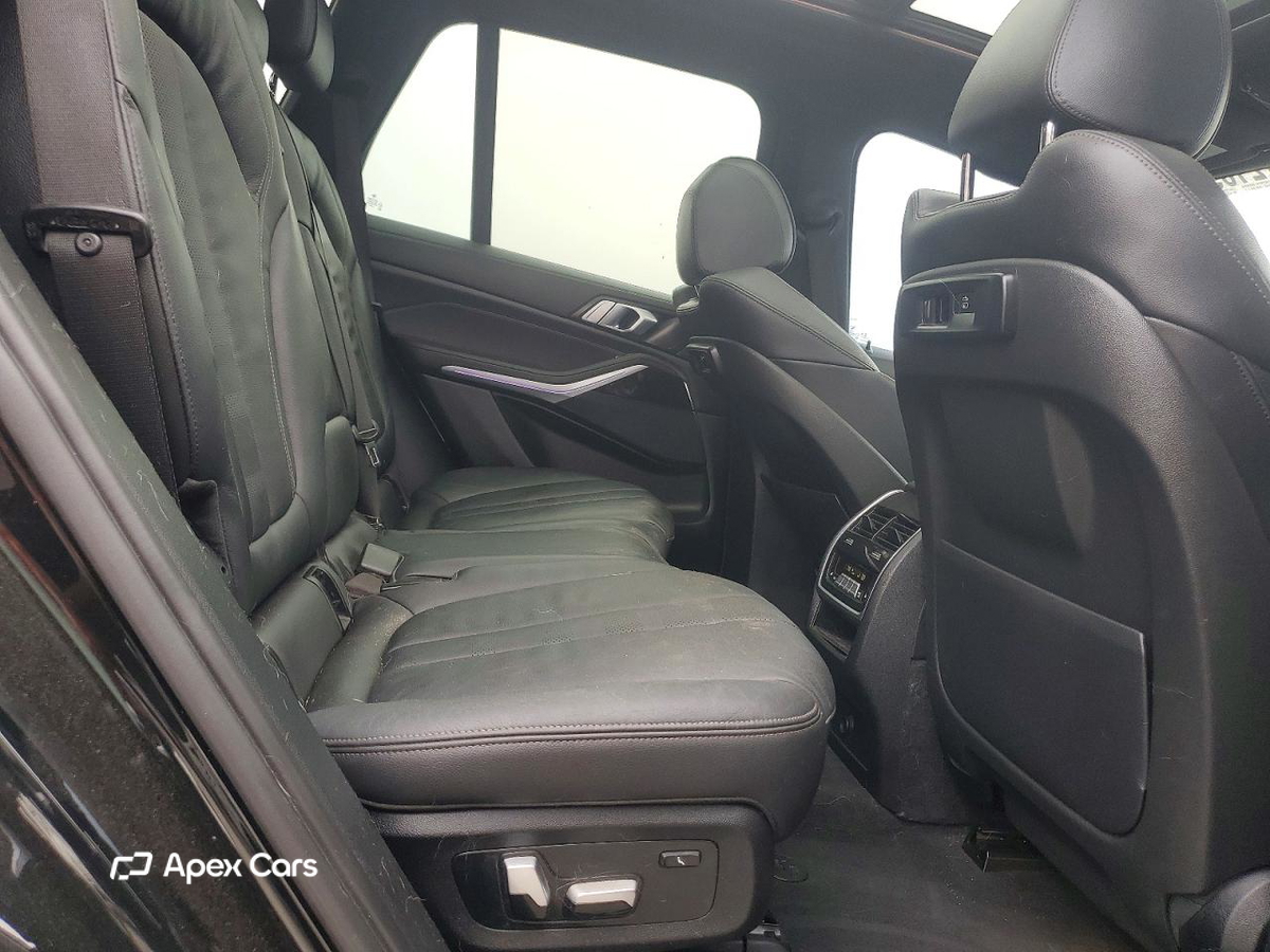 BMW X5 2021