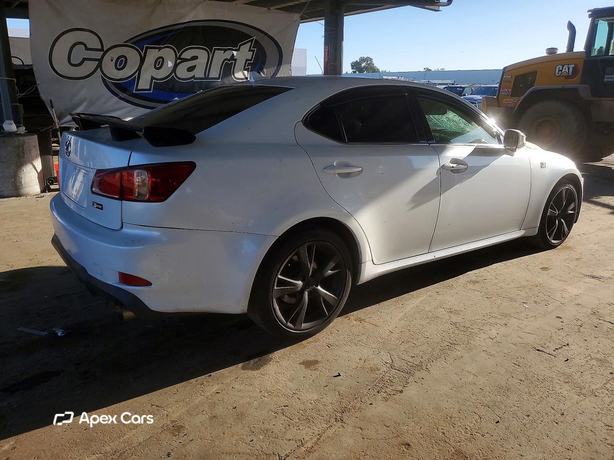 Lexus IS 2012