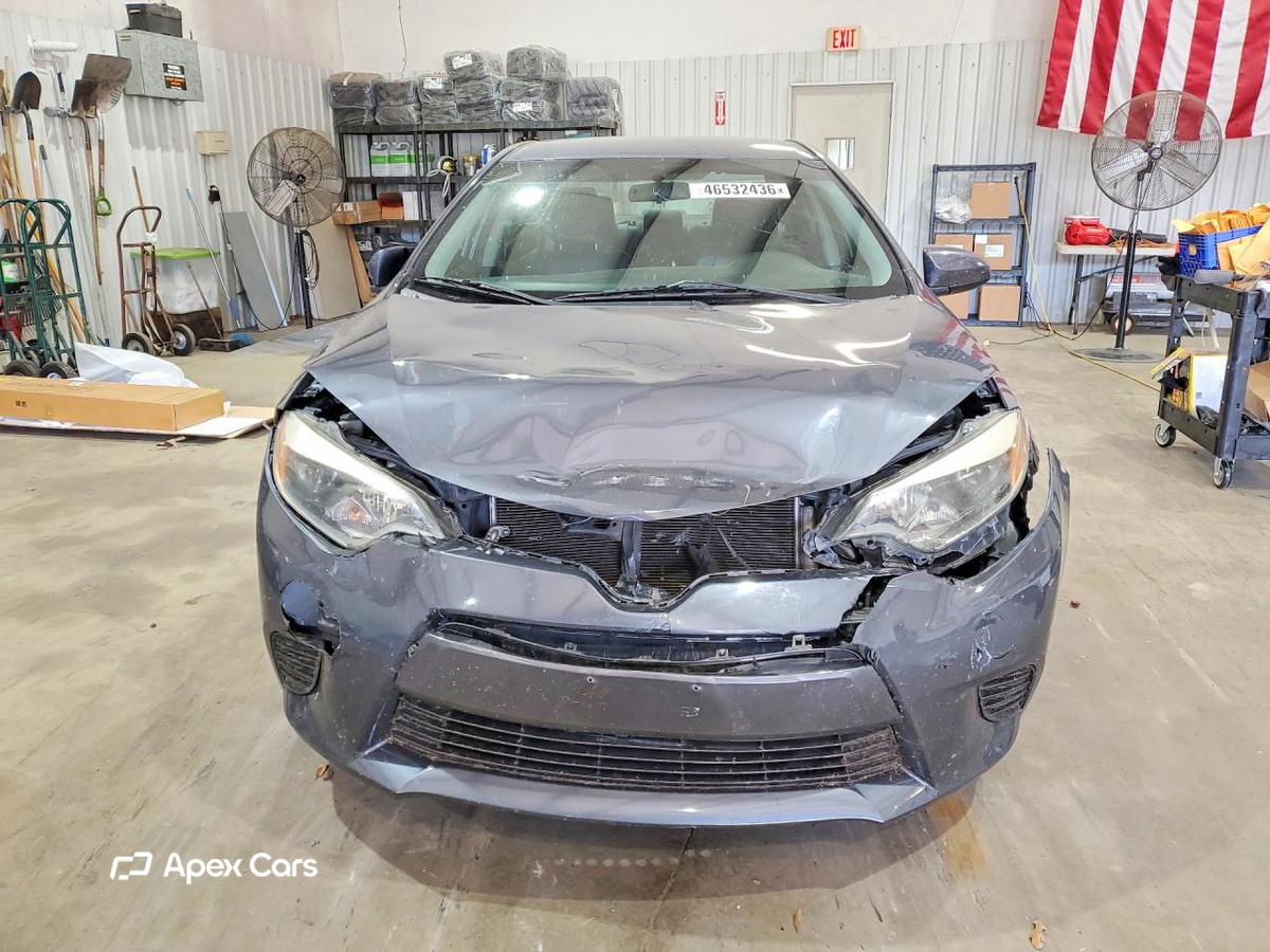 Toyota Corolla 2015