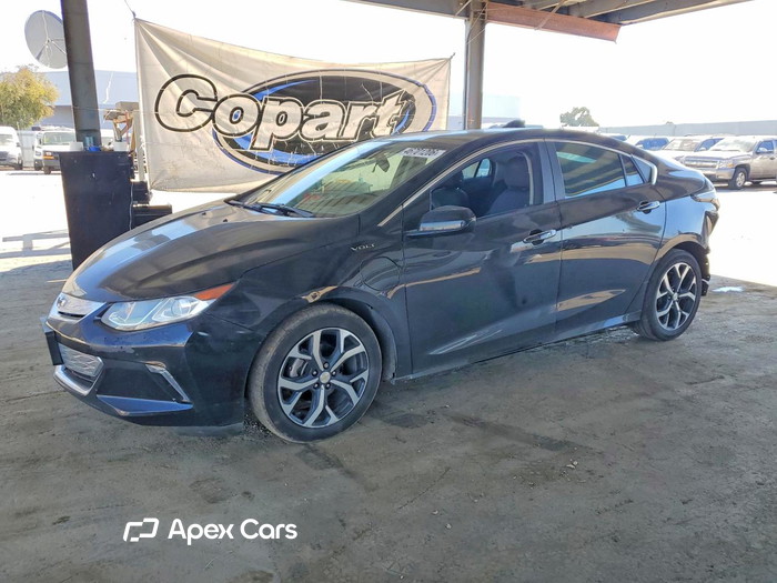 2018 Chevrolet Volt - Image 1 of 5
