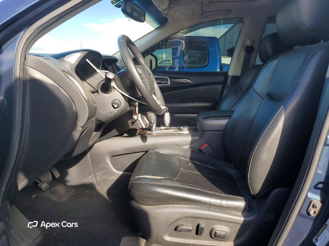 Nissan Pathfinder 2014