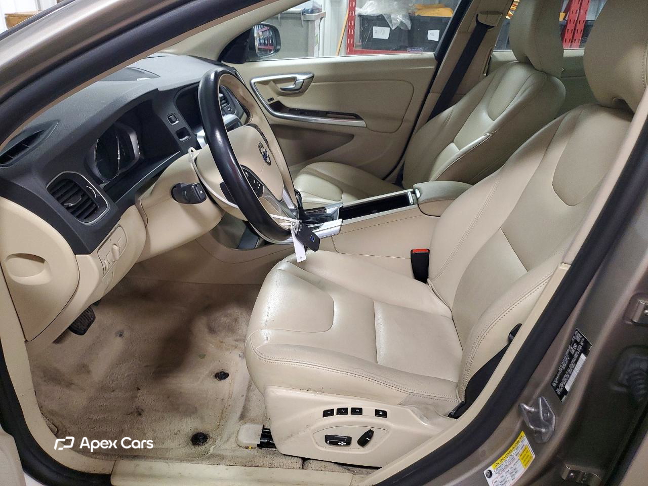 Volvo S60 2015