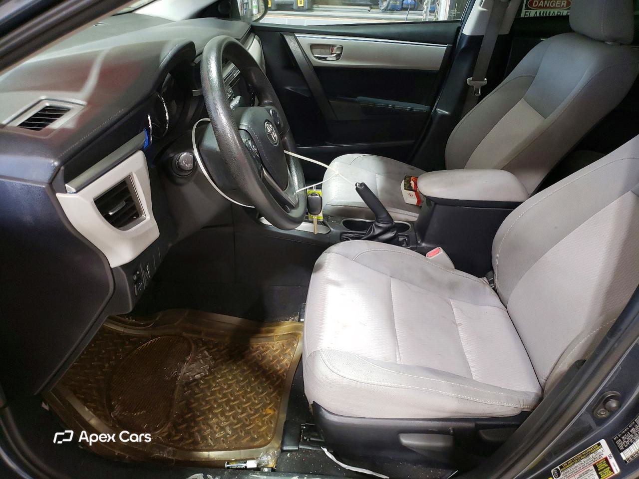 Toyota Corolla 2015