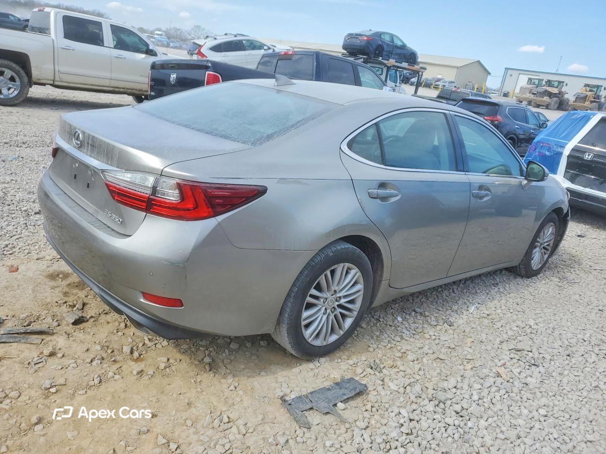 Lexus ES 2016