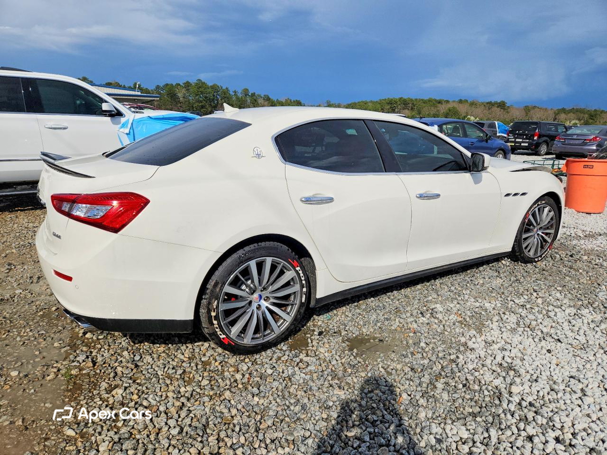 Maserati Ghibli 2015