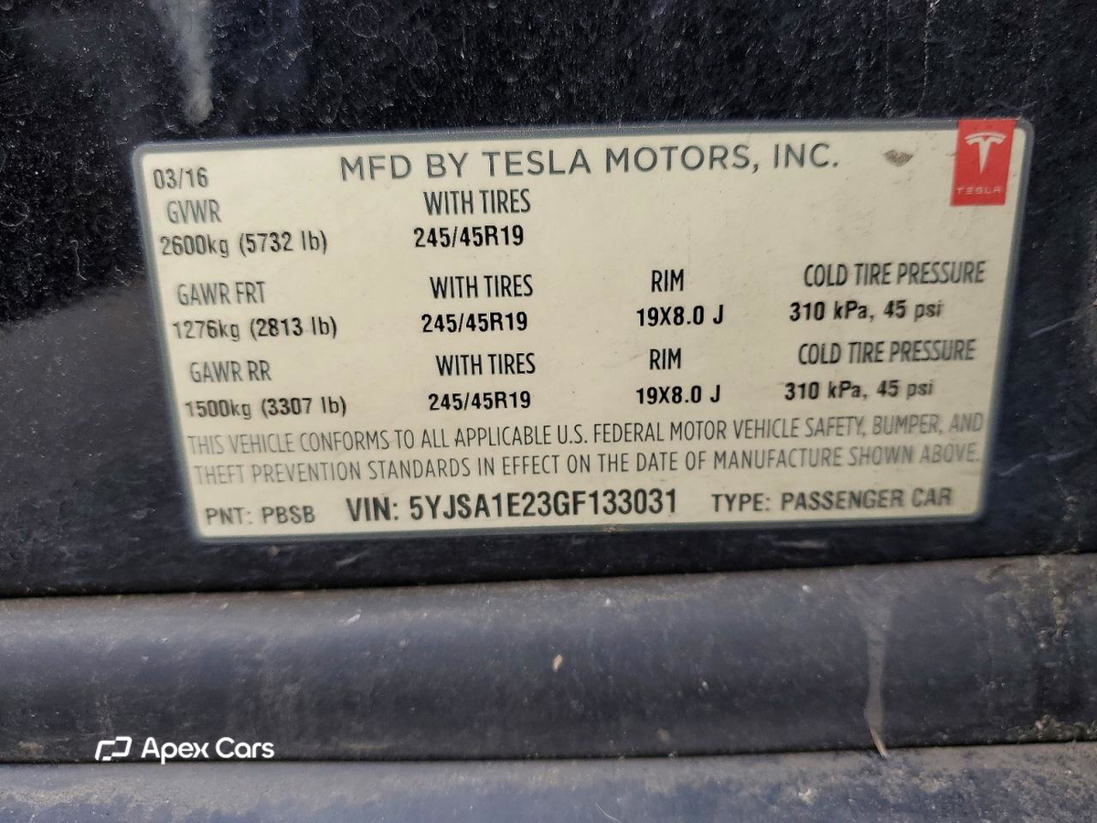 Tesla Model S 2016