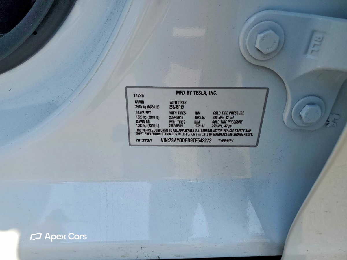 Tesla Model Y 2026