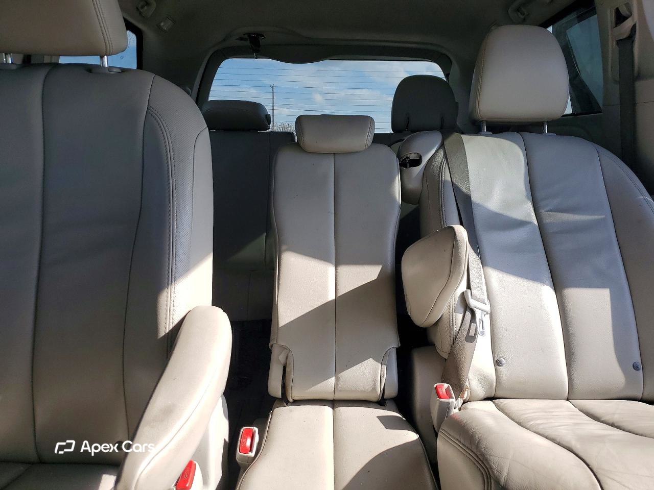Toyota Sienna 2014