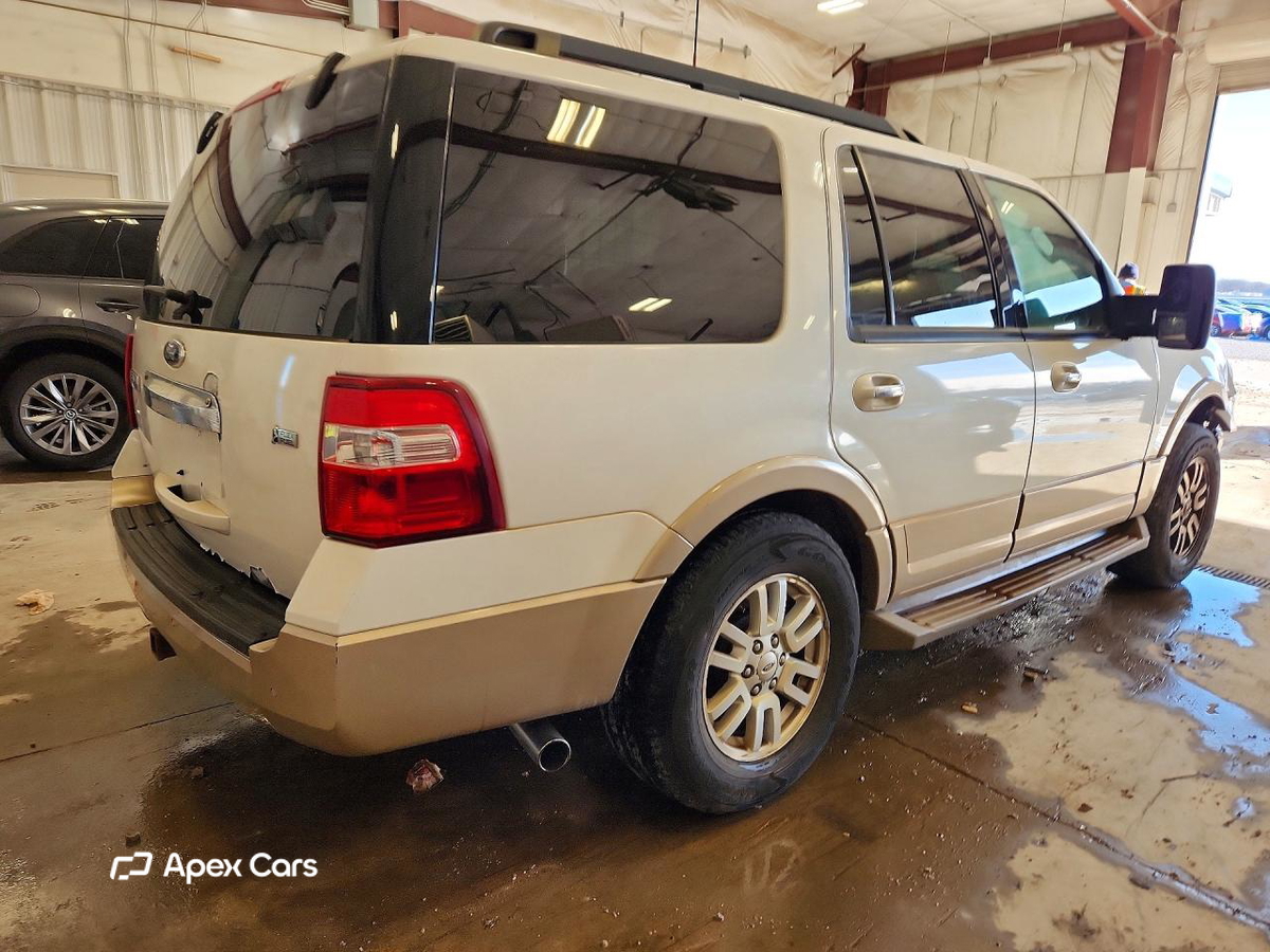 Ford Expedition 2012