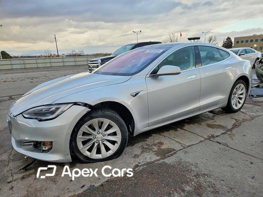 Tesla Model S 2017 - Image 1 of 13