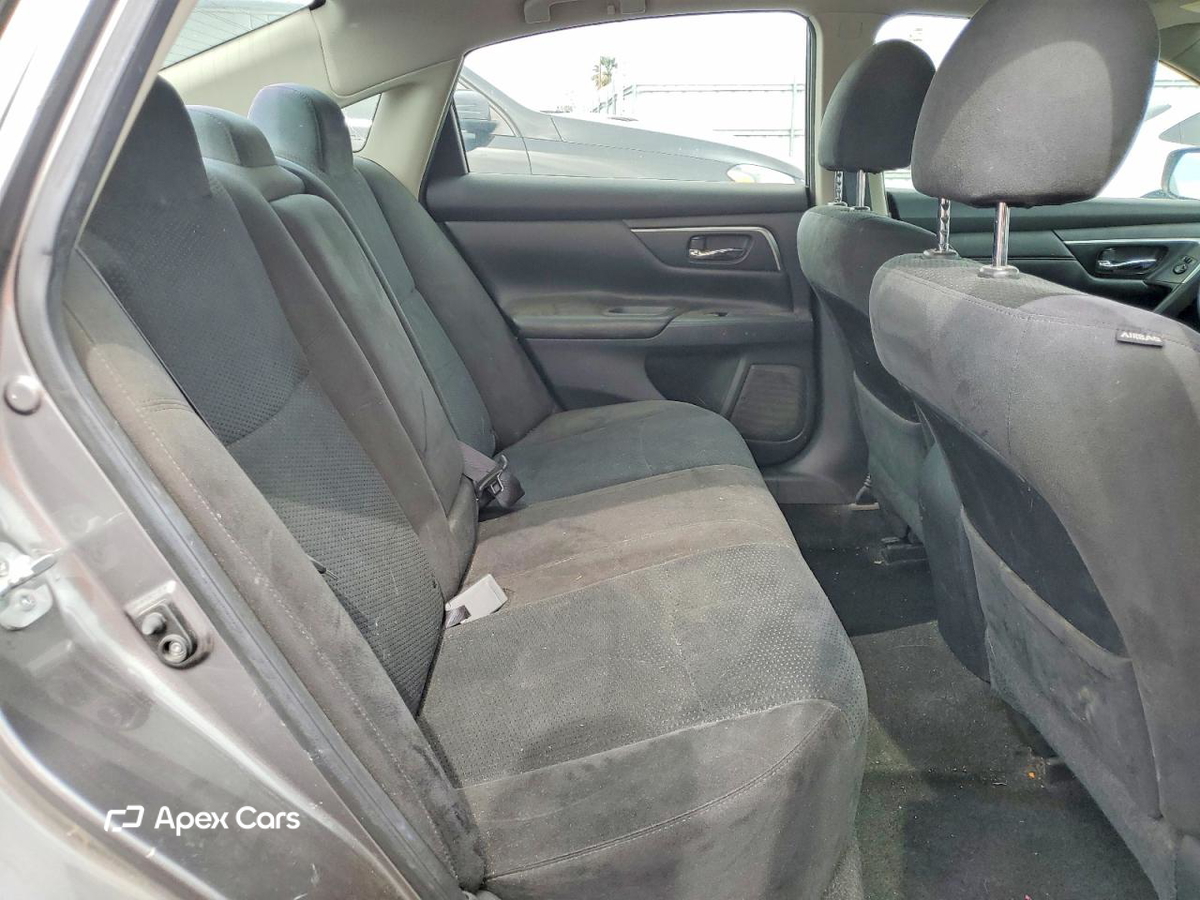Nissan Altima 2015