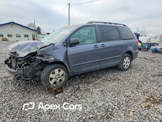 Toyota Sienna 2007 - Image 1 of 13