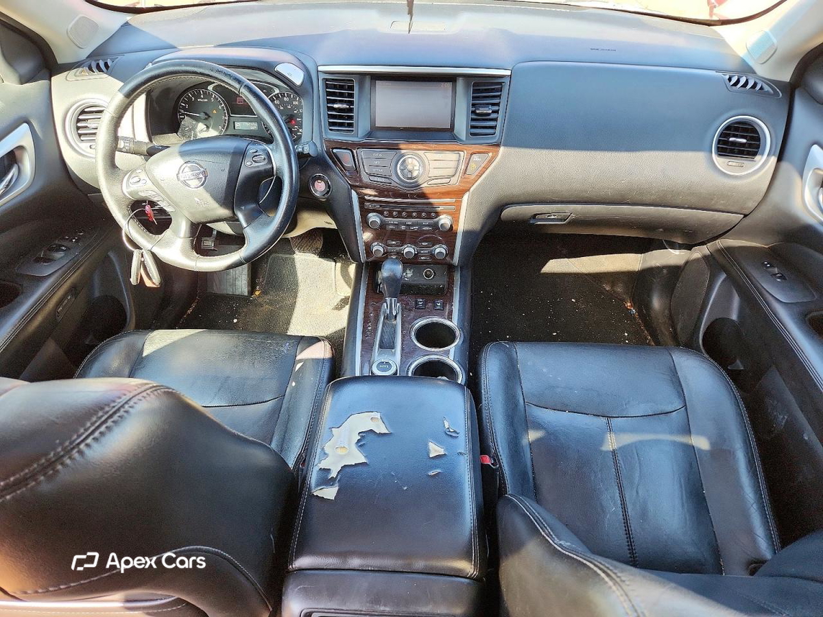 Nissan Pathfinder 2014