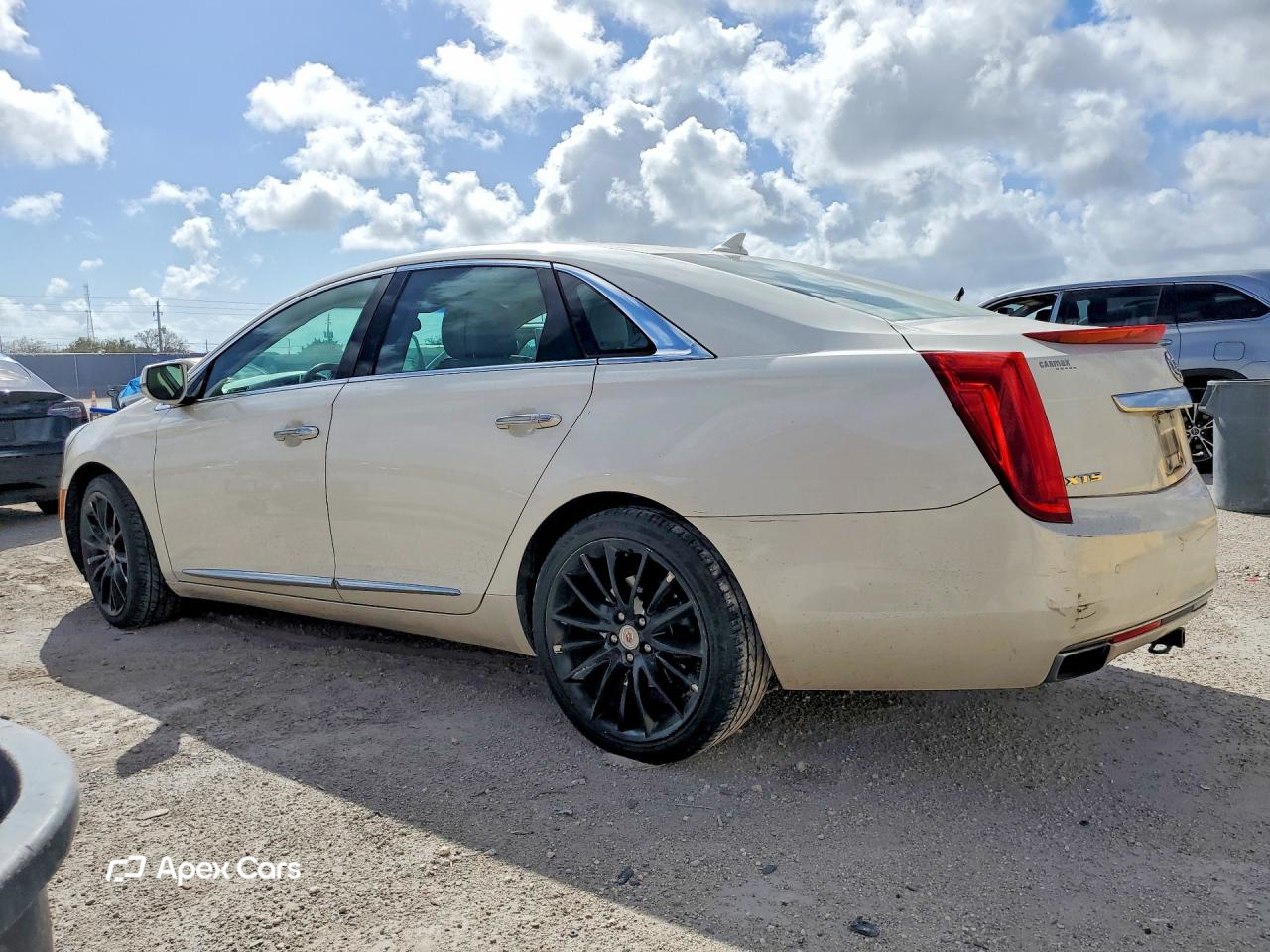 Cadillac XTS 2013