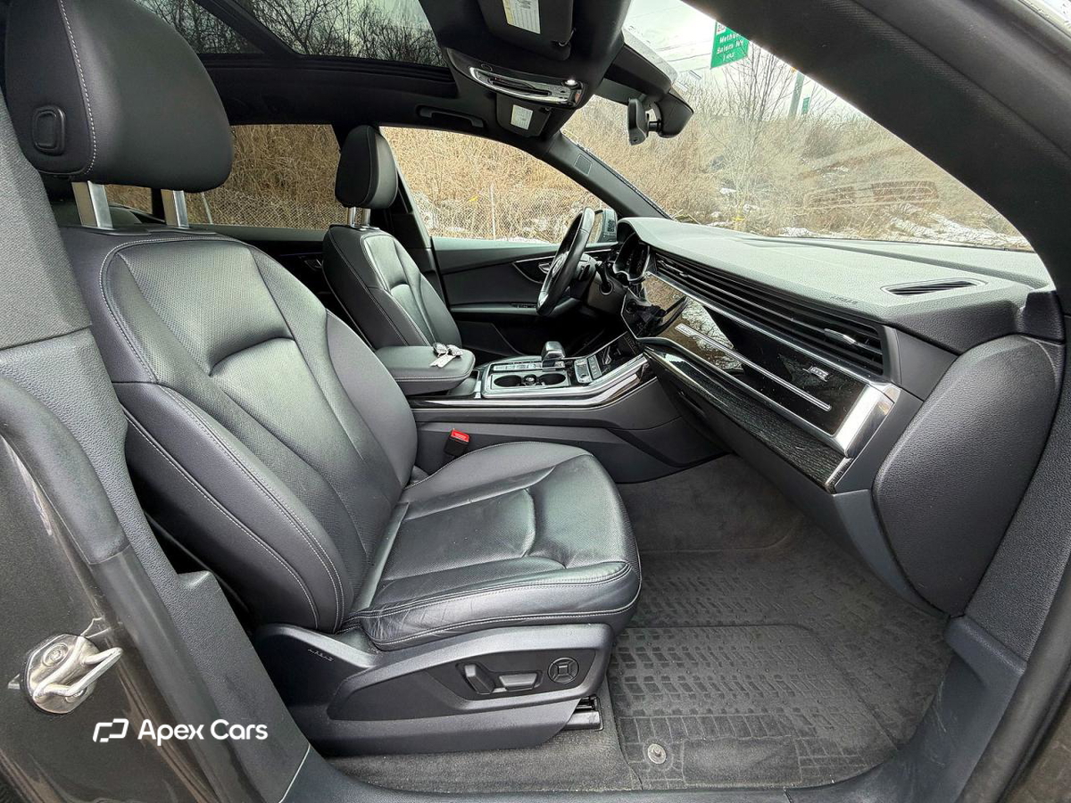 Audi Q8 2019