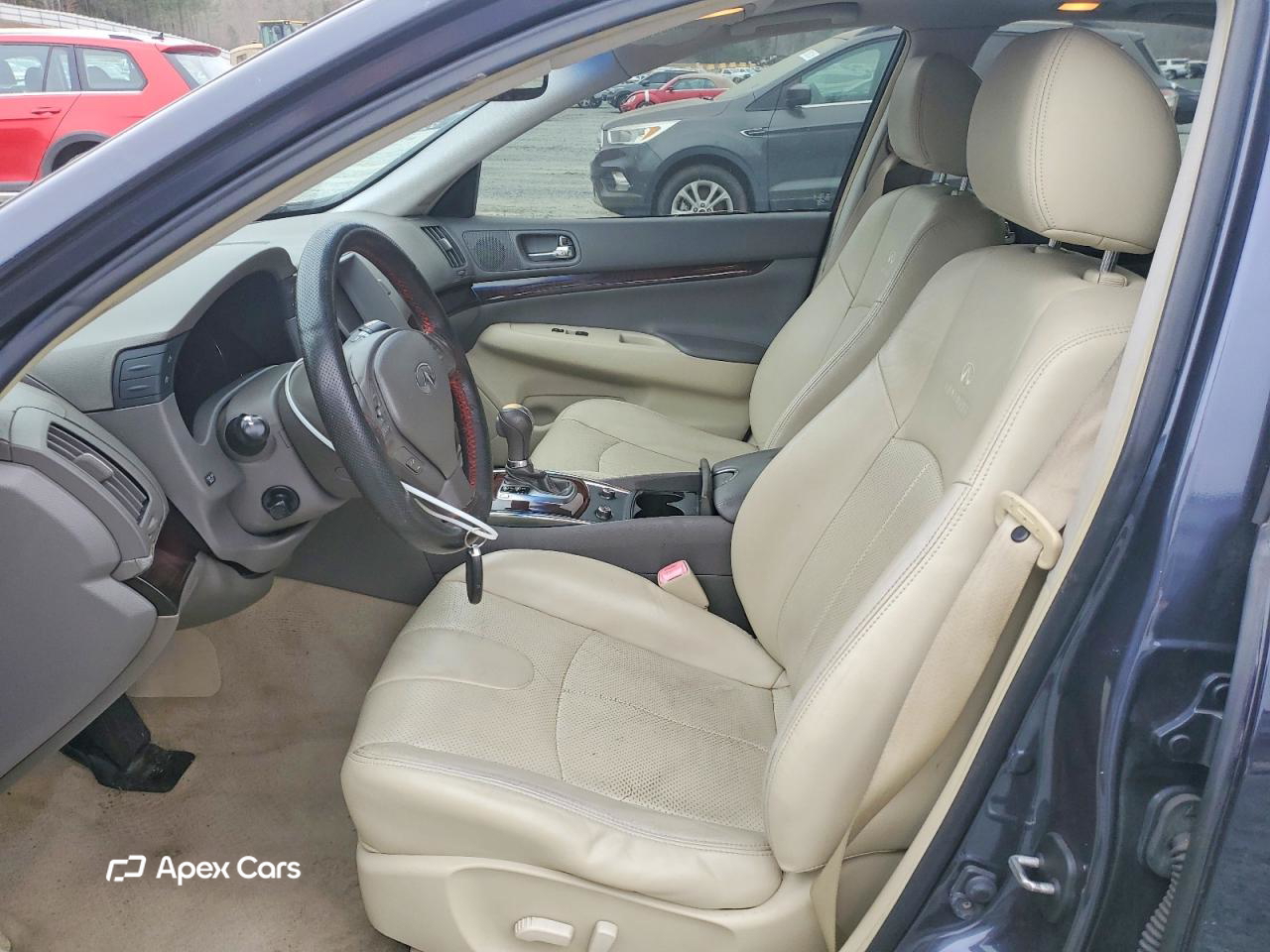Infiniti G 2010