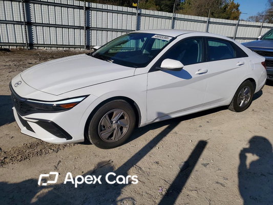 Hyundai Elantra 2025 - Image 1 of 13