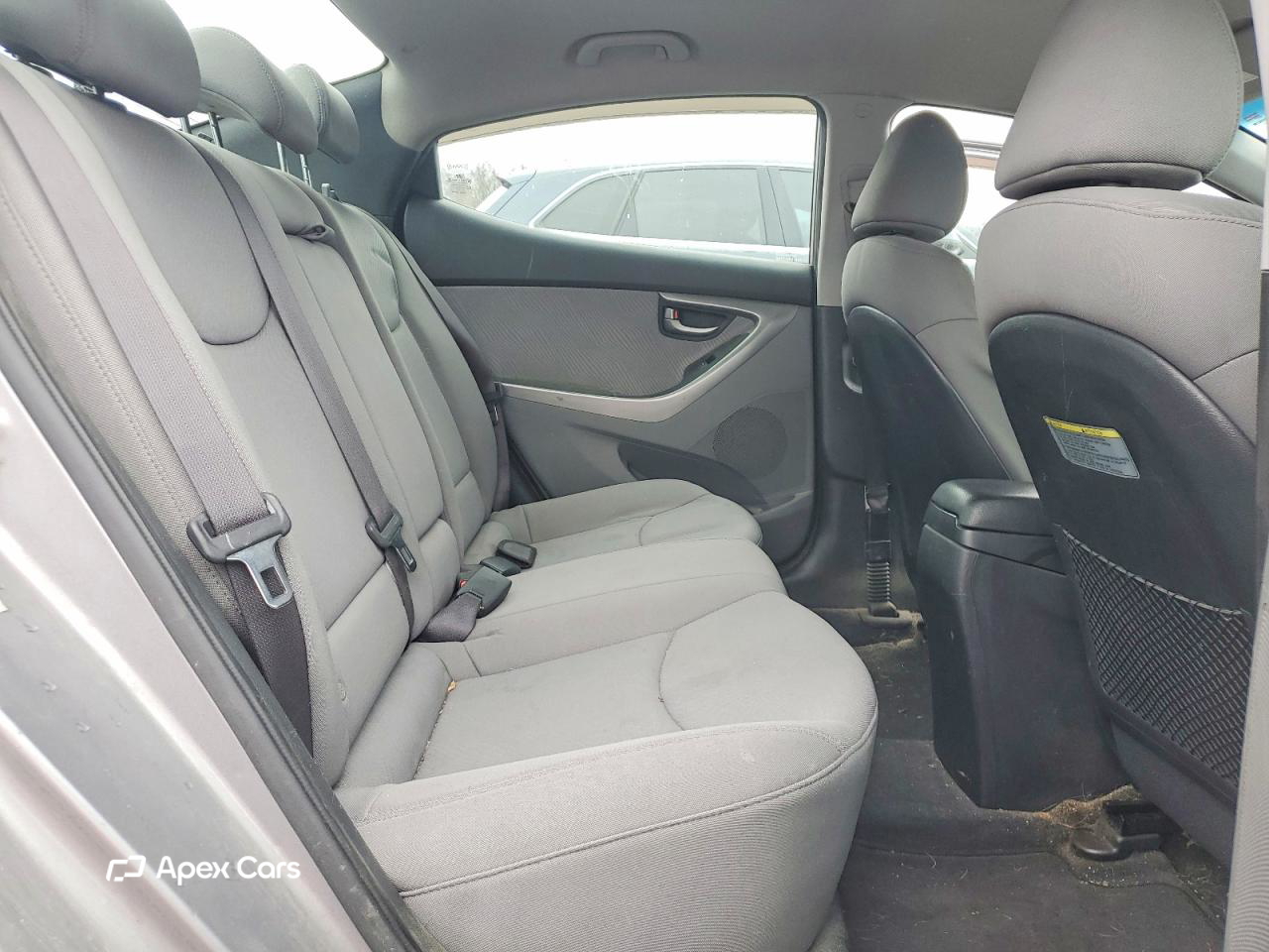 Hyundai Elantra 2012