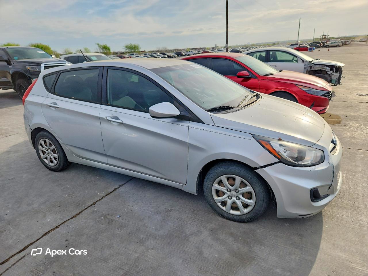 Hyundai Accent 2013