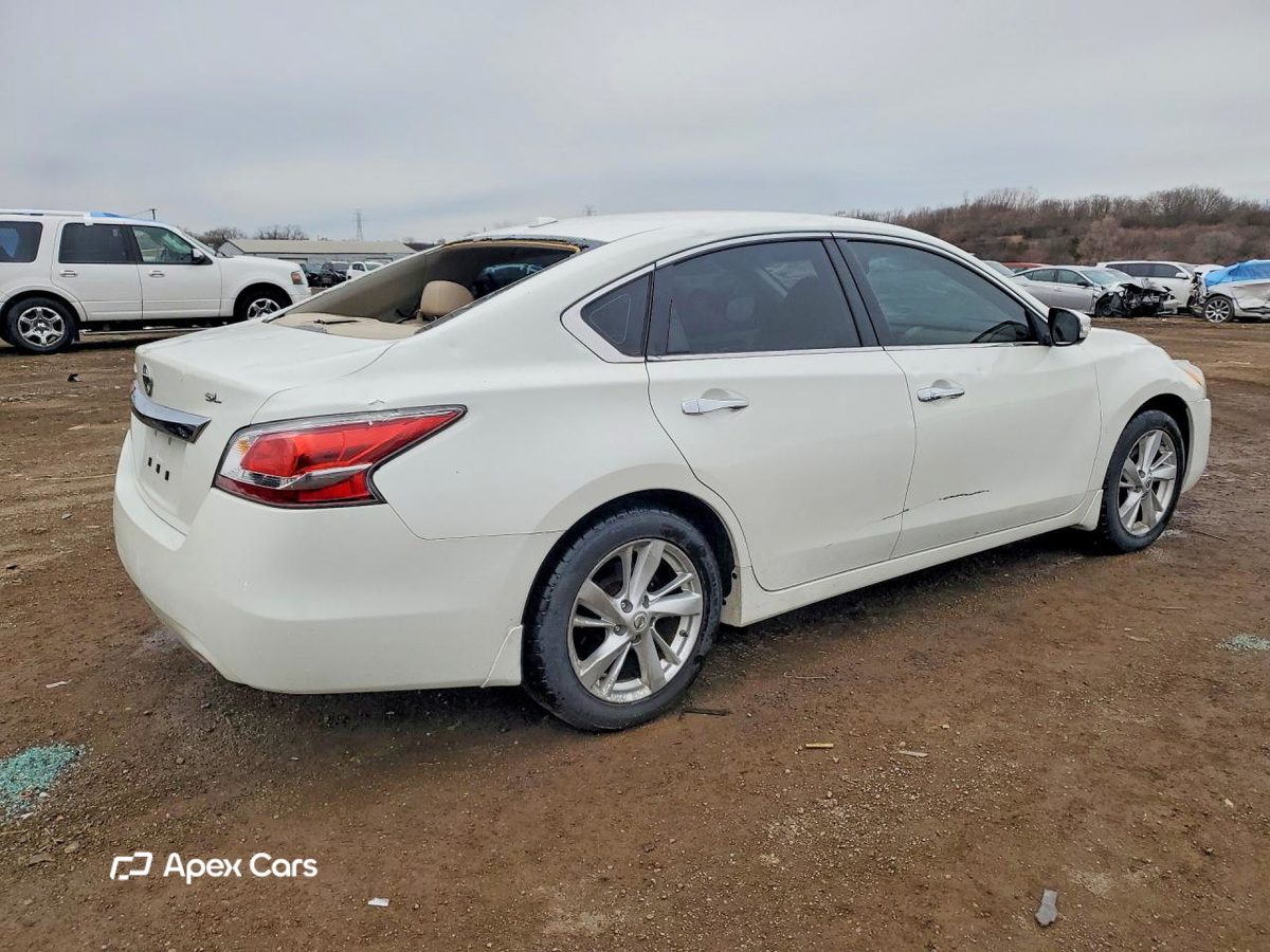 Nissan Altima 2015