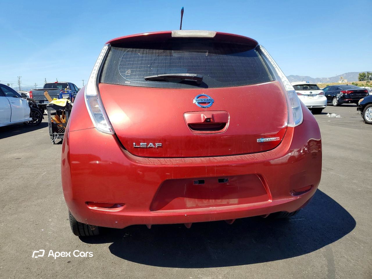 Nissan Leaf 2011