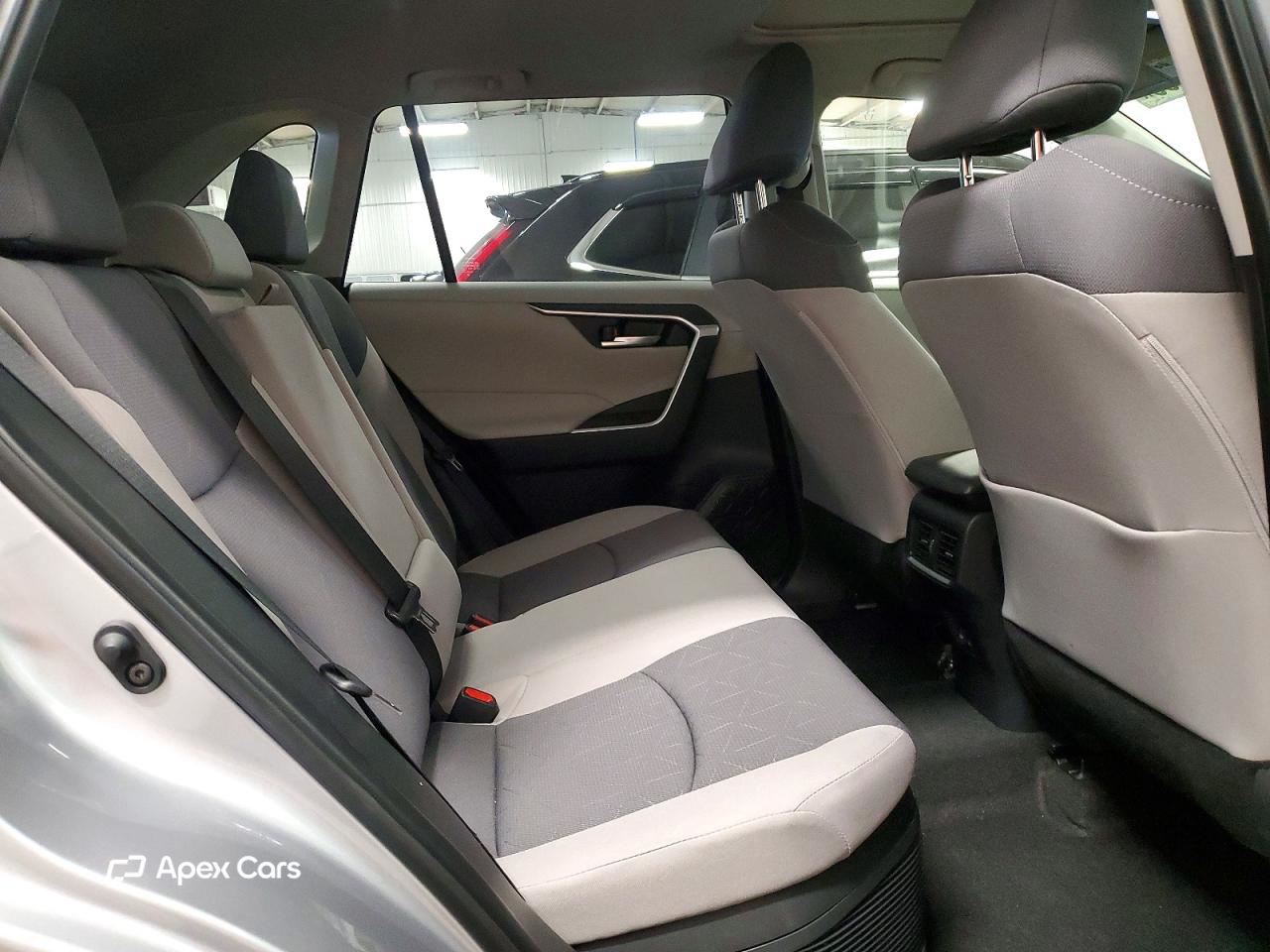 Toyota RAV 4 2025