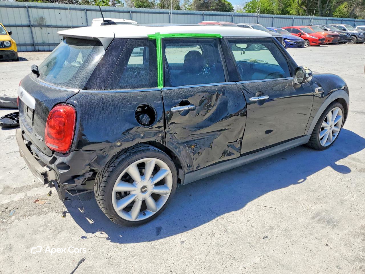 MINI Cooper 2015