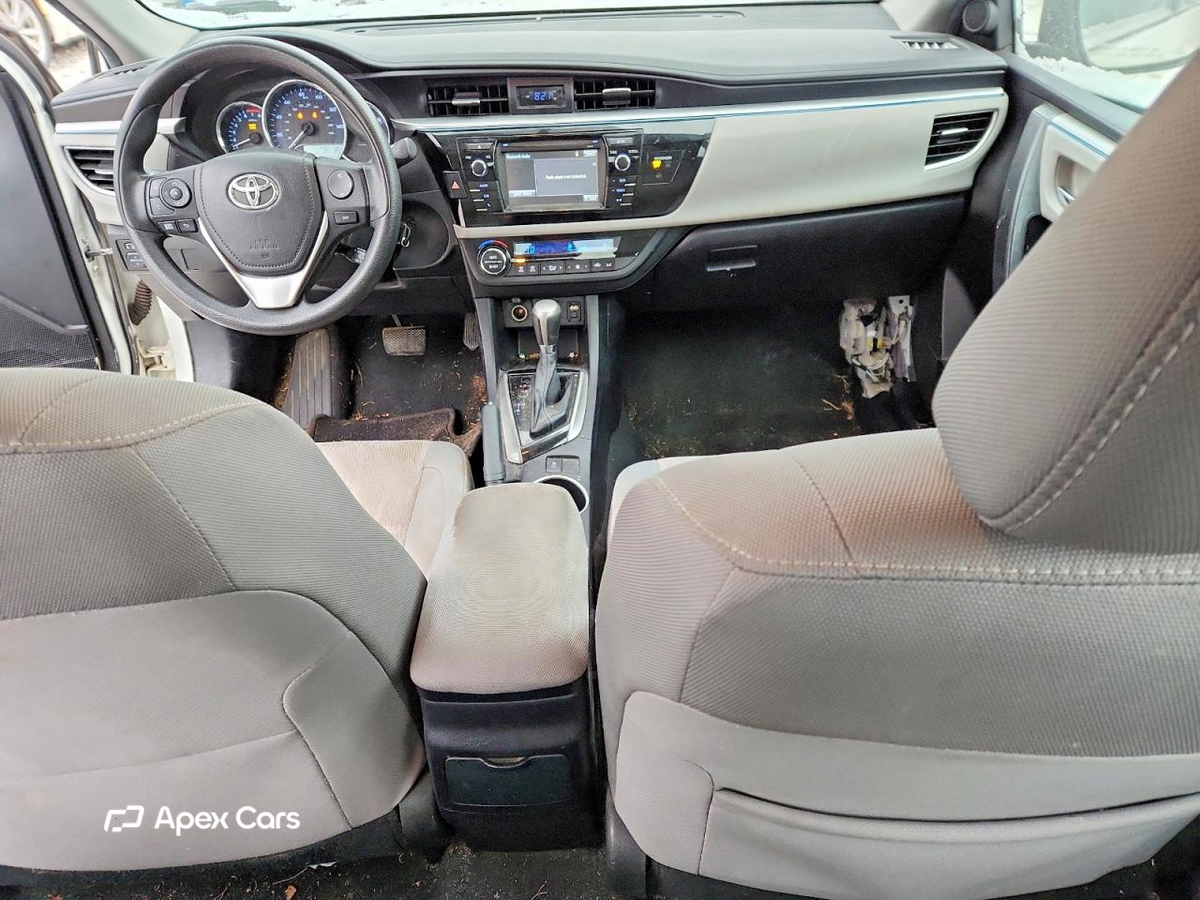 Toyota Corolla 2015