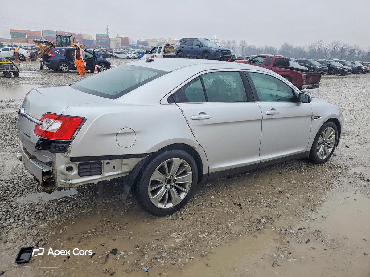 Ford Taurus 2012