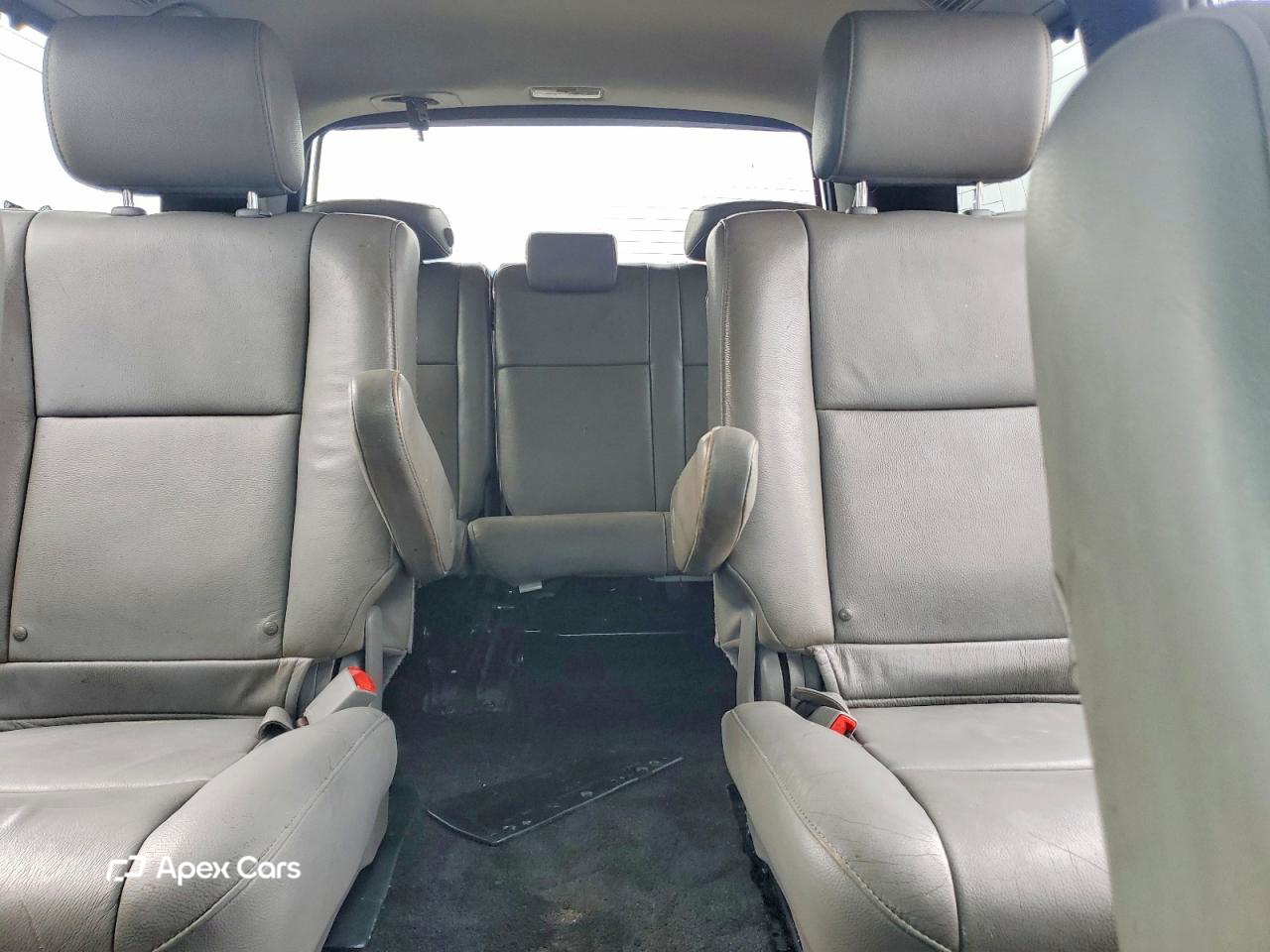 Toyota Sequoia 2015
