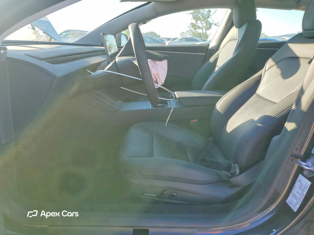 Tesla Model 3 2025