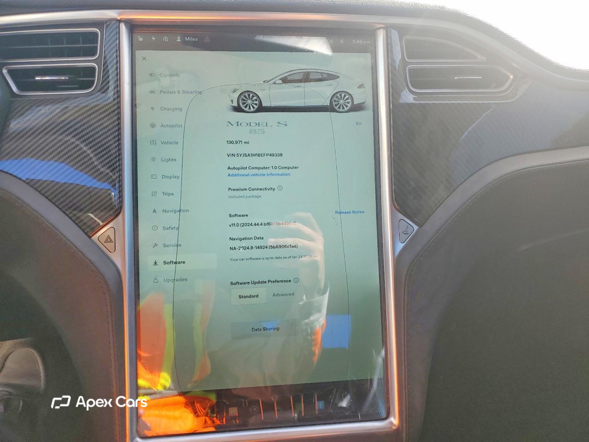 Tesla Model S 2014