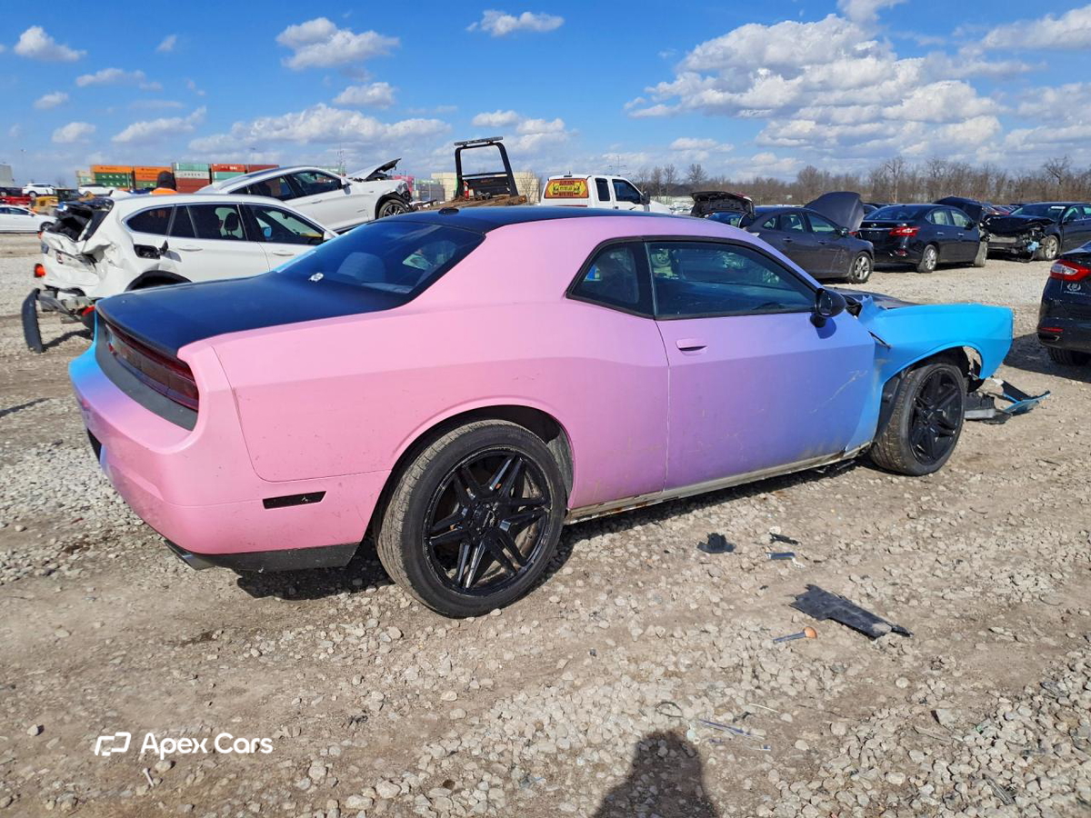 Dodge Challenger 2012