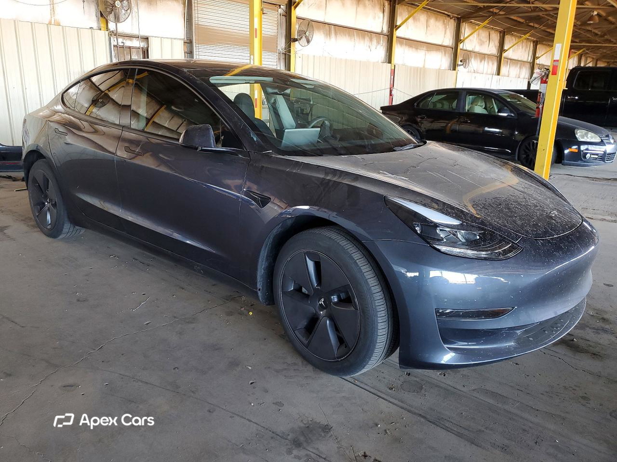 Tesla Model 3 2023