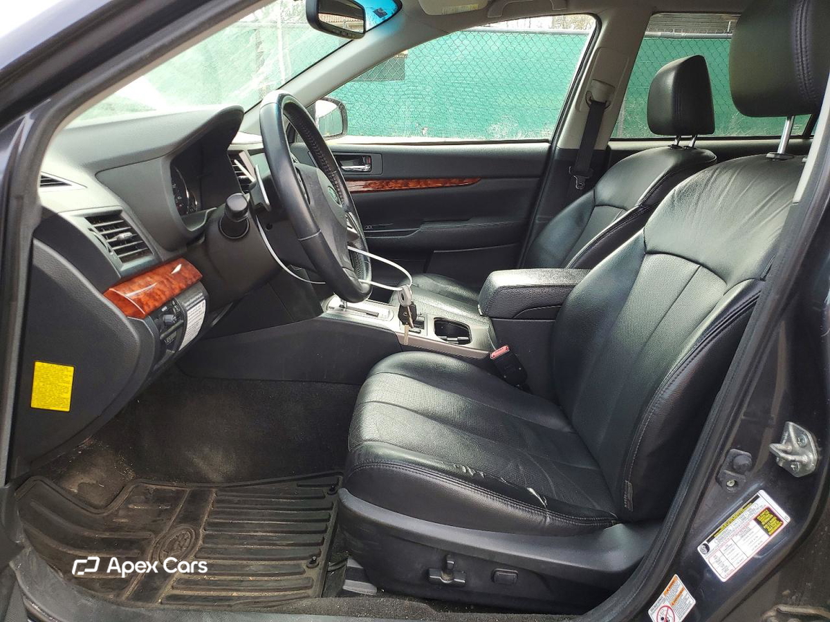 Subaru Legacy 2012