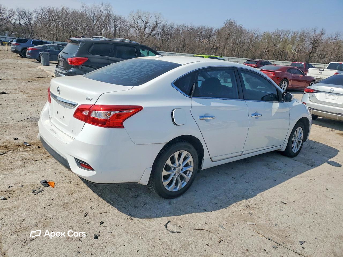 Nissan Sentra 2018