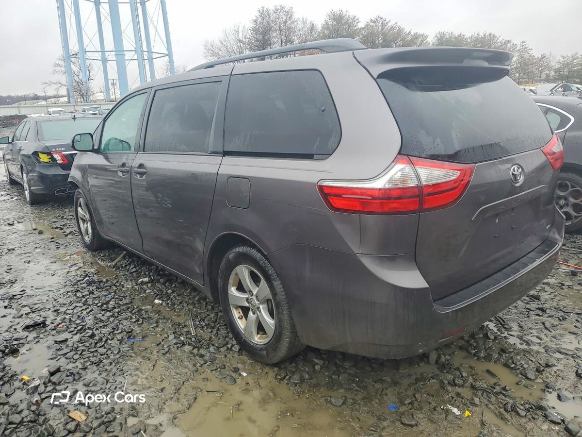 Toyota Sienna 2017