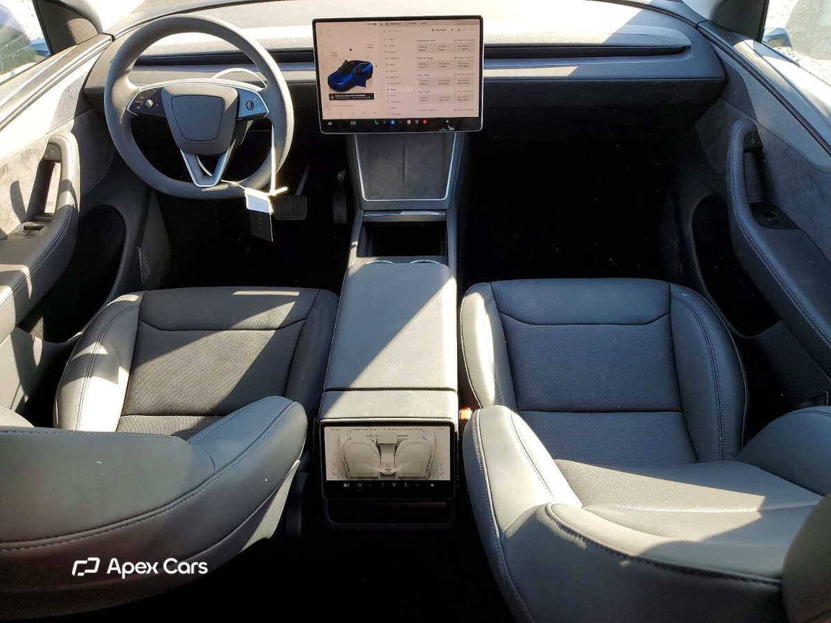 Tesla Model Y 2026