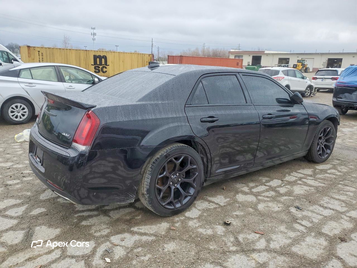 Chrysler 300 2019