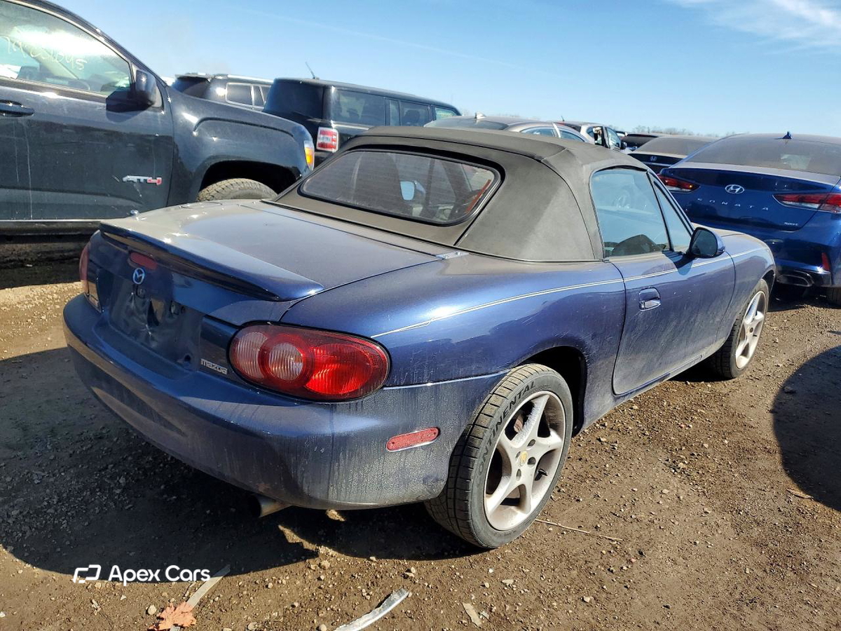 Mazda MX-5 2003