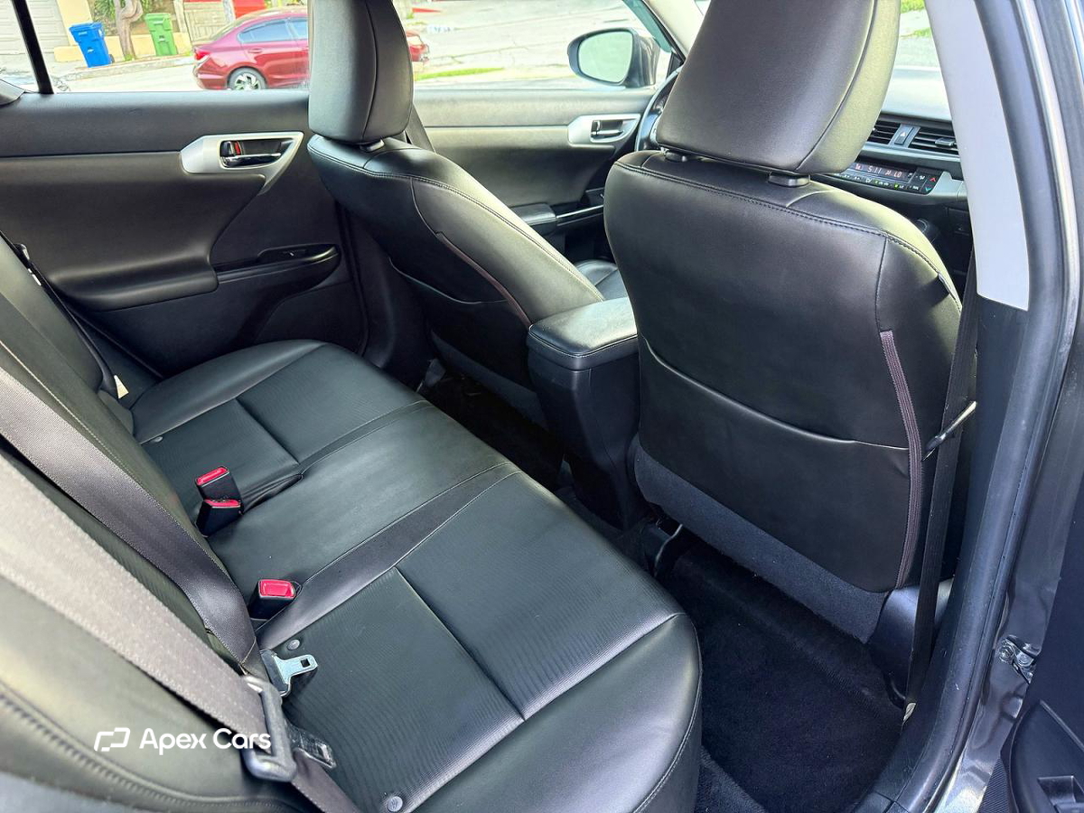 Lexus CT 2011