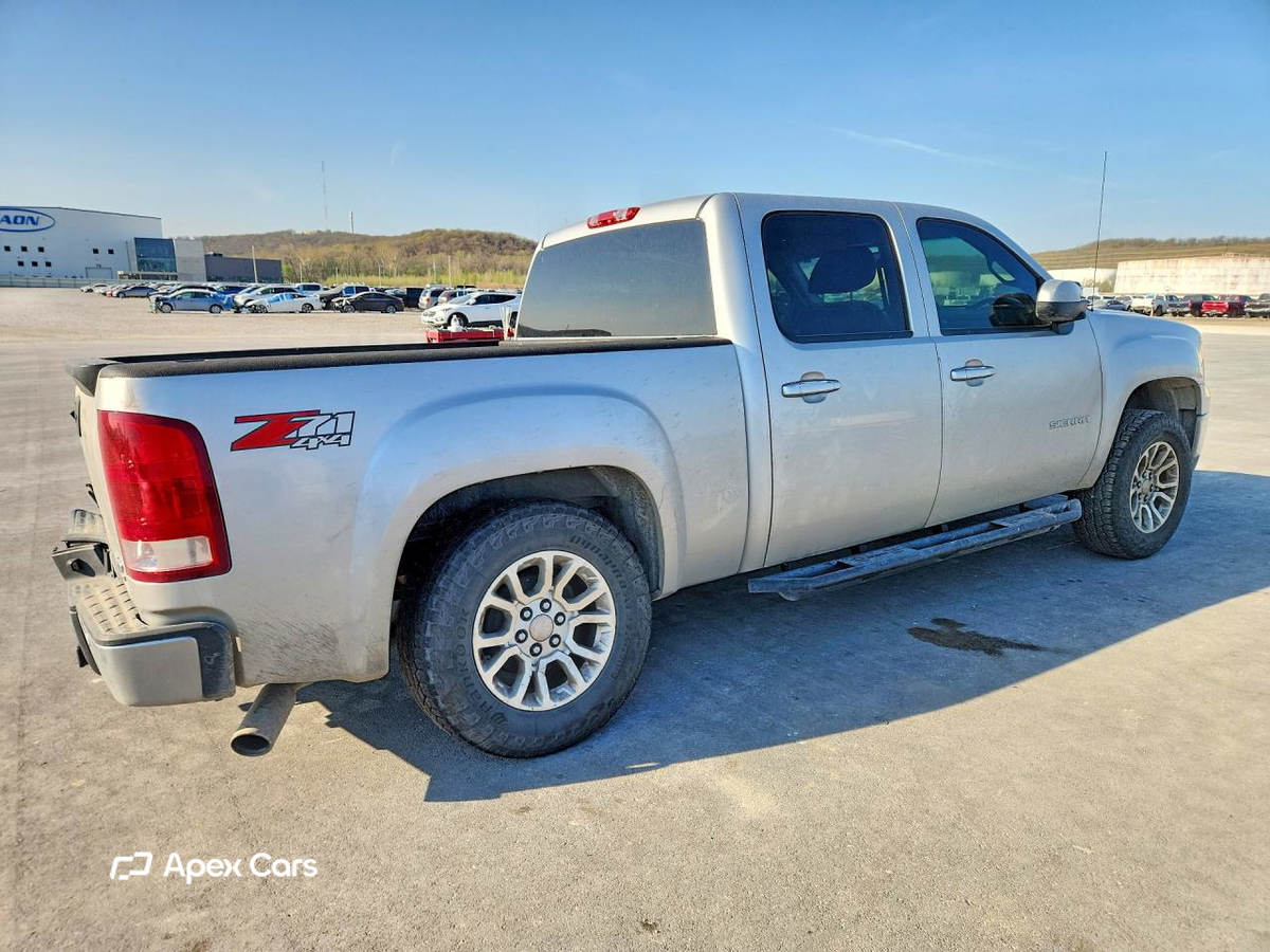 GMC Sierra 2010