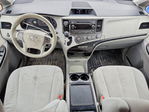 Toyota Sienna 2012